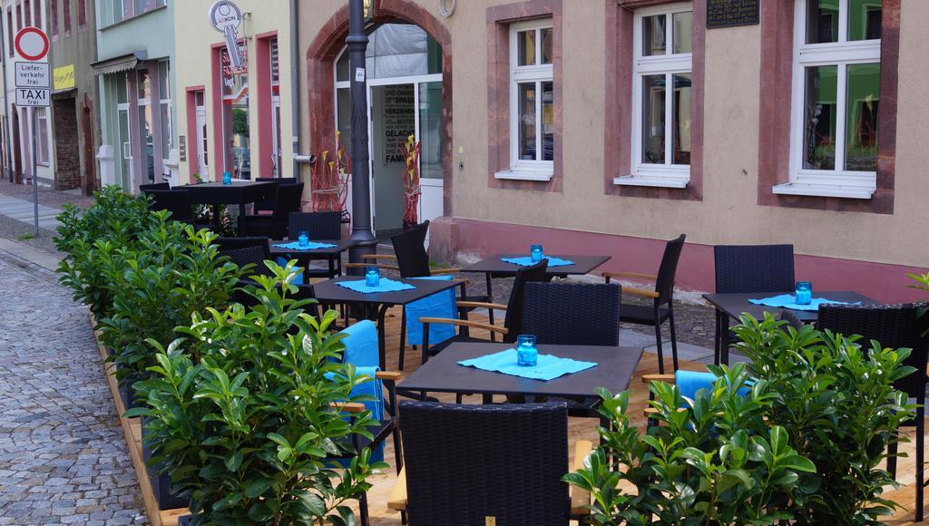 Hotel Goldener Löwe Waldheim Exterior foto